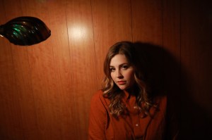 Daily Discovery: Natalie Schlabs Premieres “Home Is You” a Love Song Extending Beyond Romance