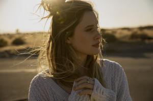 Sykamore: Canadian Songwriter, Meets Nashville Royalty, and Creates a ‘California King’