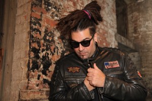 Cristian Machado Dissects the Essence of Love on “Die Alone”