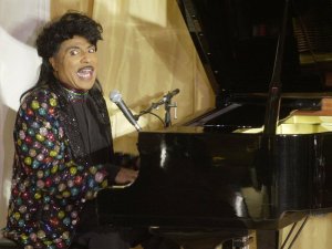 Little Richard Dead at 87