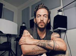 Dennis Lloyd Shares the Meaning Behind “Alien”