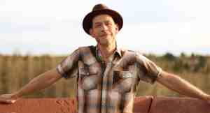 Scott Cook Sings “Say Can You See,” a Protest Song for America’s Rebound