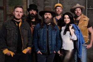 The Hello Darlins Premiere Single “Catch That Train,” Drop First Music Video