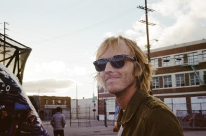 Big Search Teams Up With Chris Cohen on “Infinite Mirror”