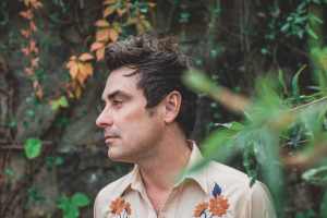 Eliot Bronson Releases “Raw and Meaningful” New Album Empty Spaces