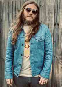 Jeremy Squires Premieres “Hazy,” Discusses Writing ‘Many Moons’