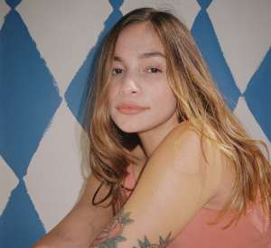 Michi Exudes Fun And Flirty Energy On “Sugarbaby”