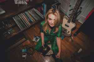 Emma Swift Mines Gold in Dylan’s Deep Catalog