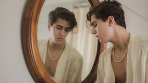 Simon Lunche Impresses With Debut Album, ‘Never Knew The Night’