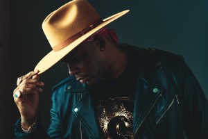 Jimmie Allen Talks Best Friends, Book Deals and Cowboy Boots with Actress Chrissy Metz on ‘Country Faith Radio’
