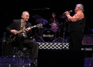 R.I.P. Lou Pallo, Les Paul’s Rhythm Guitarist: ‘The Man Of A Million Chords’