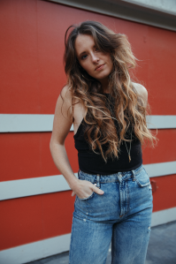 Emily Hackett Releases ‘My Version of A Love Song’ EP