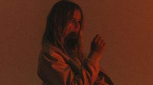 Essy Waxes Wistful With New Song “Stardust”