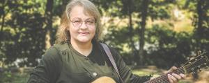 Dale Ann Bradley Debuts Title-Track, “Things She Couldn’t Get Over”