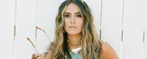 Lainey Wilson Heralds Her Highly Anticipated Album, ‘Sayin’ What I’m Thinkin,” with New Single, “Neon Diamonds”