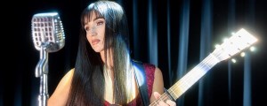 Jade Jackson Shares Pandemic-Inspired Single, “6FT Changes”