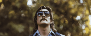 Rob Leines Celebrates the ‘Blood Sweat and Beers’ of His Southern Rock Artistry