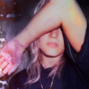 Daily Discovery: Lyncs Slows Down to Write the Fast-Paced Pop Single “one more moment”