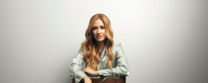 Get an Exclusive Listen to Sarah Ryder’s Unabashed New Single “Get Back”