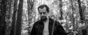 Sean Rowe’s Journey of Self-Discovery Inspires New Album, ‘The Darkness Dressed in Colored Lights’