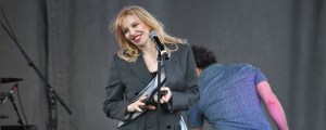 Remember When: Courtney Love’s Stage Dive Causes Brawl (1995)