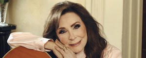 Country Legend Loretta Lynn Passes Away at 90