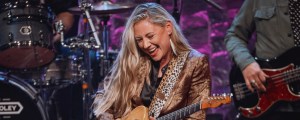 Review: Blues Rocking Guitarist Joanne Shaw Taylor Gets Help From Joe Bonamassa & Others on ‘Blues From The Heart Live’
