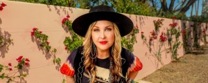 Review: Sunny Sweeney’s Honest Examination of a Marriage Gone Sour Defines the Often Edgy ‘Married Alone’