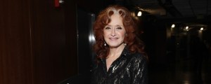 The Meaning Behind Bonnie Raitt’s Grammy-Winning Song “Just Like That”