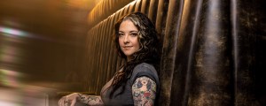 Ashley McBryde Releases Heartwarming Music Video for “Light On In the Kitchen” 