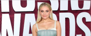 Kelsea Ballerini Tells Kelly Clarkson That She Attended Her High School Reunion