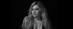 Kelly Clarkson Admits Her “Ego” Affected Marriage with Ex-Husband Brandon Blackstock 