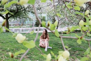 A Q&A With the May Flowers Song Contest Promotion Winner Belle Shea