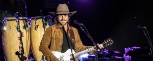 Review: Lukas Nelson Combines Emotion, and Humor on ‘Sticks and Stones’