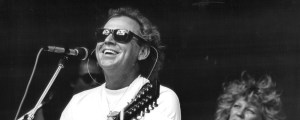 Paul McCartney Called This Jimmy Buffett Song One of the Best He’d Ever Sung