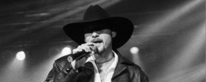 The Meaning Behind “Don’t Take The Girl” by Tim McGraw