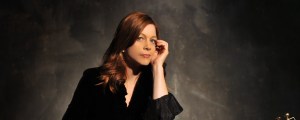 Review: Carrie Newcomer Looks for Beauty in Broken Times on 20th Solo Album