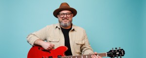 Marty Schwartz Surveys His Marty Music Guitar-Teaching Empire