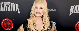Dolly Parton Has Perfect Reaction to Her Cowboys Cheerleader-Themed Halftime Performance