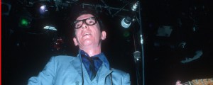Remember When: Elvis Costello Stopped a Live Performance on ‘Saturday Night Live’ to Switch Songs