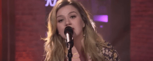 Kelly Clarkson Covers Ashley McBryde’s ‘Bonfire At Tina’s’