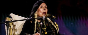 Meaning Behind “Free Man in Paris” by Joni Mitchell