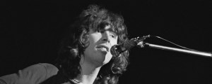 The Story of Dogged Determination Behind Al Stewart’s “Year of the Cat”