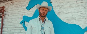 Review: Charley Crockett Expresses Gratitude on ‘$10 Cowboy’