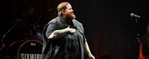 Jelly Roll Moved to Tears After Young Fan Who Traveled 9 Hours To See Him Goes Viral