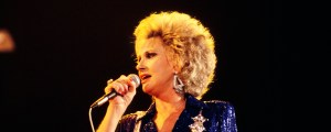 The Story Behind the Odd Pairing of The KLF and Tammy Wynette on “Justified and Ancient (Stand by the JAMs)”