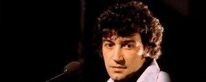 The (Mostly) Real-Life Story Behind “It Never Rains in Southern California” by Albert Hammond