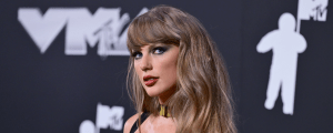 George Strait, Taylor Swift, and More Singers Who Broke Stadium Records 
