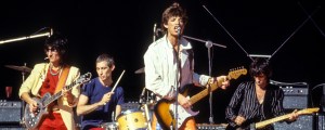 A Song About “Driving Alone, Listening to the Radio”: The Story Behind “Far Away Eyes” by The Rolling Stones