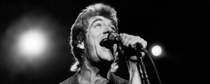 5 Great Tracks From Huey Lewis and the News